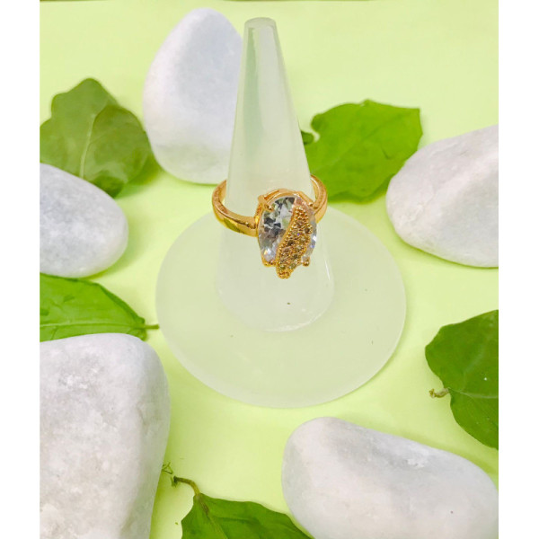 Zircon Ring-04 White