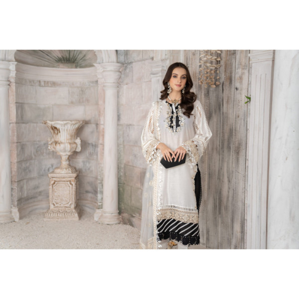 3 Piece Lawn Stitched Suit | Maan Mayal Collection