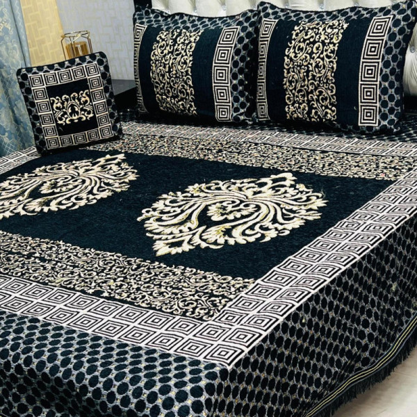 4 piece Velvet Bedsheet