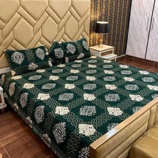 4 piece Velvet Bedsheet