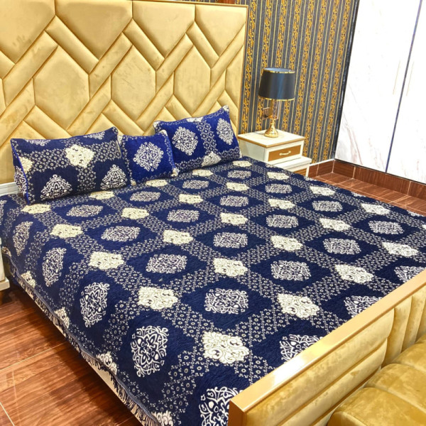 4 piece Velvet Bedsheet