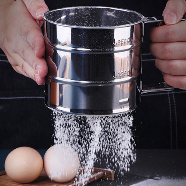 Flour Filter Stainless Steel - With handle & Smooth Filter