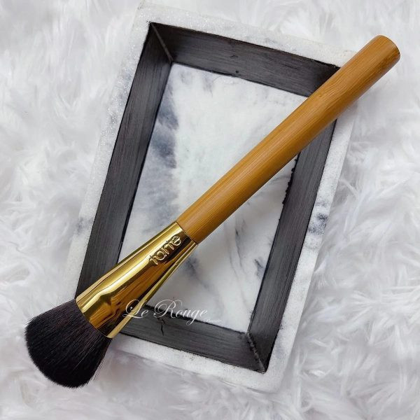 Tarte angled cheek Makeup Brush