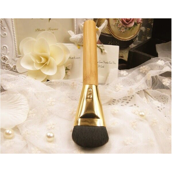 TARTE MAKEUP BRUSH 16